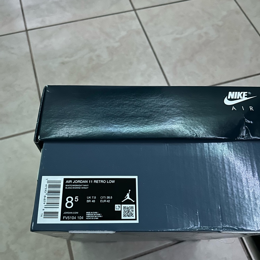 Nike Air Jordan 11 Retro Low